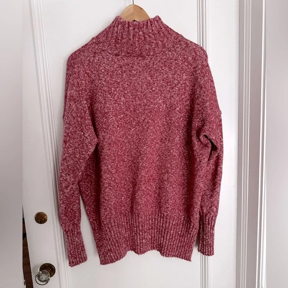 Eddie Bauer Rest & Repeat Funnel Neck Sweater Size Large EUC - Berry - Picture 4 of 4
